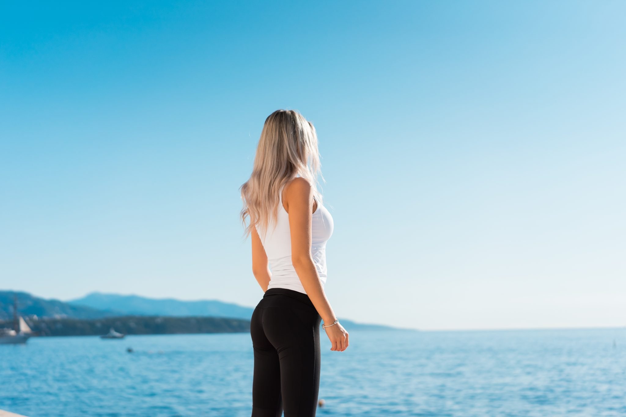 10 BEST SHAPEWEAR FOR TUMMY POOCH THAT WORKS